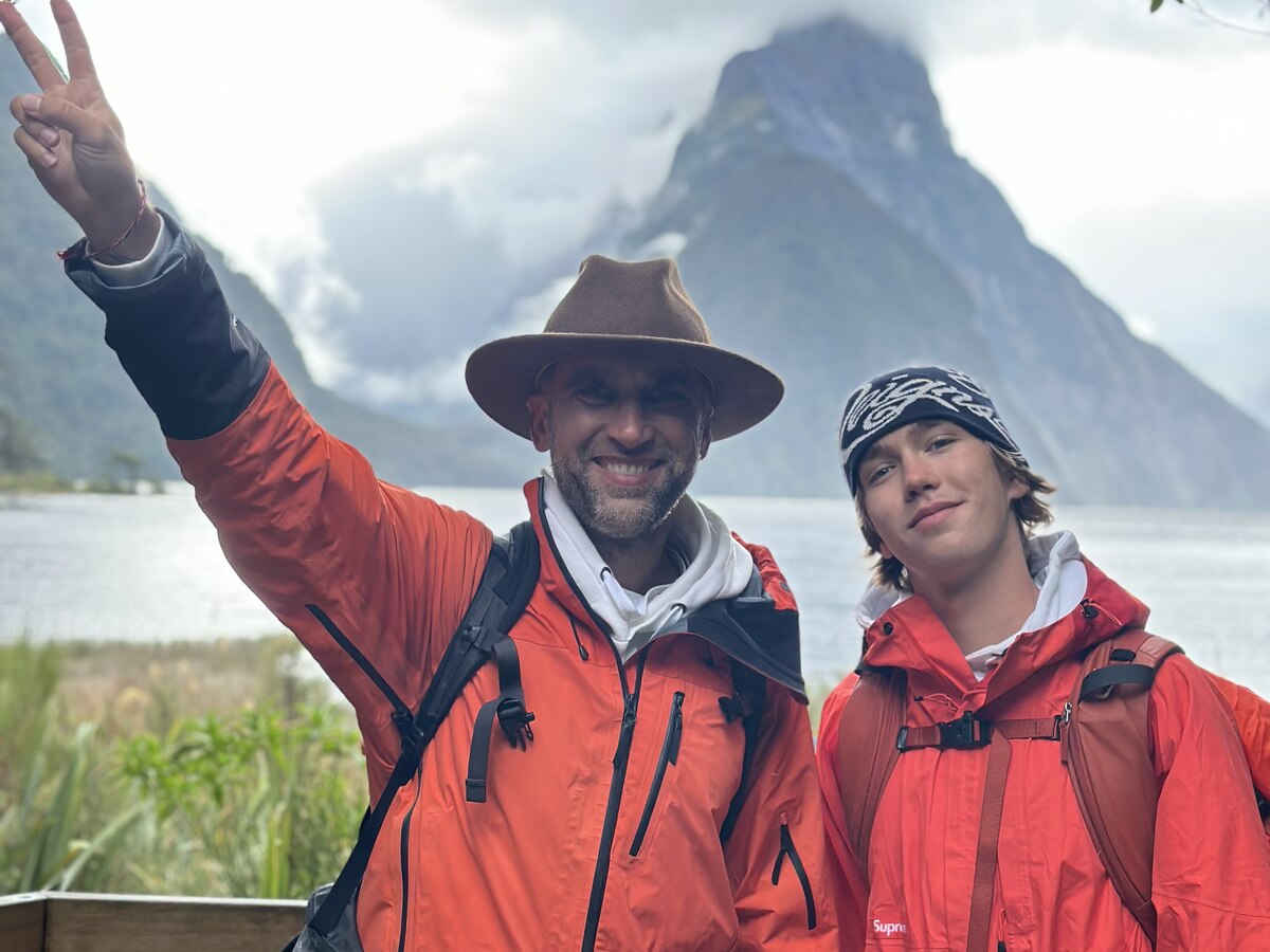 Marek and Aleksander smiling in New Zealand