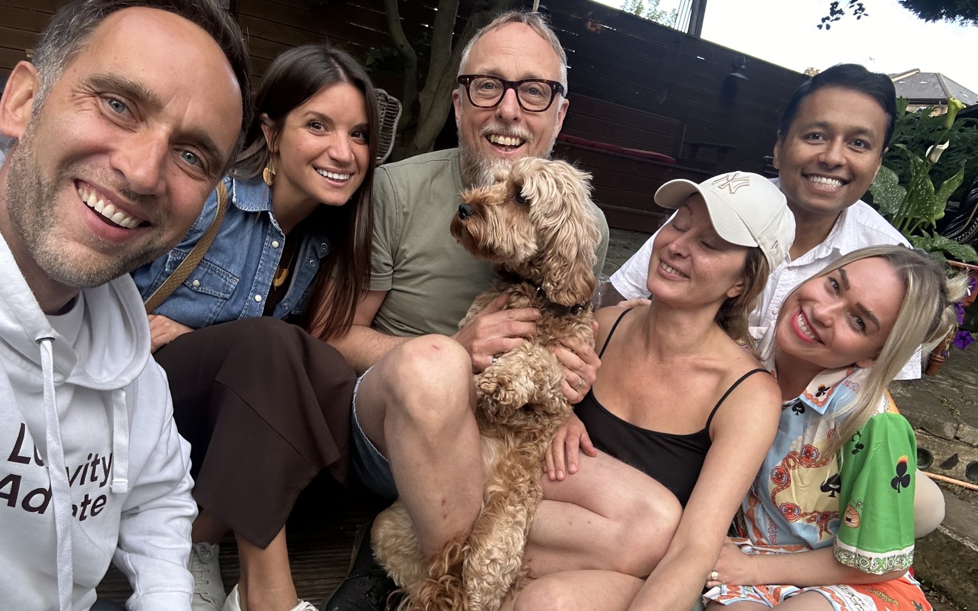 Antonia Schultze-Mosgau with Nikolina Lauc, Avi Roy, Tim and Marek in a London garden