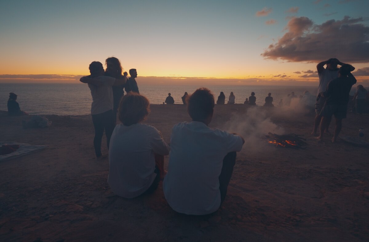 Marek and Aleksander at the Aboriginal sunrise ceremony in Australia